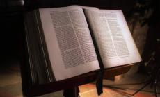 "Volgare e violenta", la Bibbia vietata  in un distretto scolastico dello Utah

