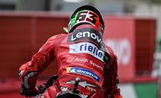 Gp del Mugello, Bagnaia vince la gara sprint (e fa la pole): tre Ducati sul podio