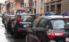 I pm sentono il fratello della bimba scomparsa a Firenze: scatta una maxi-ispezione in un palazzo 
