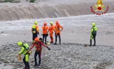 Giovane disperso nel Secchia, il tuffo nel fiume per un video da mettere online?