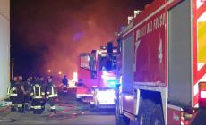 Incendio in discoteca in Spagna, sale a 13 il numero dei morti, 15 dispersi. L'audio di una vittima: "Mamma ti amo, stiamo per  morire"