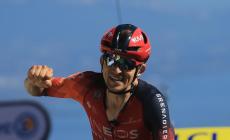 Tour, Kwiatkowski vince sul Grand Colombier. Pogacar guadagna altri secondi su Vingegaard  che resta in giallo