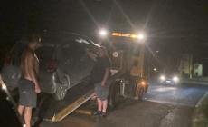 Auto fuori strada nella notte: paura a Busseto