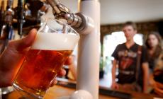 Stop a lattine e vetro: tanti pareri positivi - Video