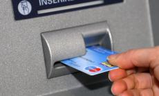 Assalto esplosivo a un  bancomat nel Reggiano, colpo da 80.000 euro
