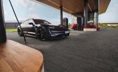 Porsche Taycan record: 1844 km in 29 ore e 15'