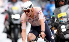 Van der Poel cade rovinosamente ma è di un altro pianeta e trionfa a Glasgow: è campione del mondo di ciclismo. Van Aert secondo, terzo Pogacar