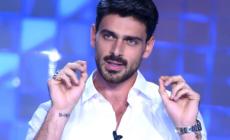 Dal set alla vacanza in Puglia: lite e botte per un parcheggio. Coinvolto l'attore Michele Morrone