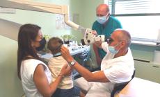 Parma, un bimbo  esce dal suo mondo di silenzio grazie alle cure degli specialisti del Maggiore