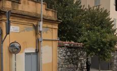 Non pagano il conto e picchiano il ristoratore che li insegue: denunciati due ventenni