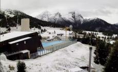 A Cortina una frana minaccia gli alberghi: 70 evacuati. Allagamenti a La Spezia e Trieste. Neve a Sestriere e Cuneo. Esonda un torrente in Valtellina - Le foto