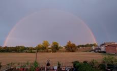 Arcobaleno doppio a Fontevivo: la foto di una lettrice 
