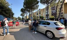 Meloni a Caivano, incontro con don Maurizio Patriciello  durato 40 minuti. "Il  centro sportivo riaprirà nel 2024 "
