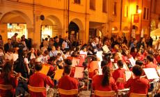 Busseto, questa sera torna la Notte Bianca: cena sotto i portici e musica 