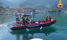 Continuano le ricerche della 20enne caduta  dalla barca per una manovra azzardata dispersa nelle acque del lago Iseo