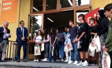 Ulivi, al via il nuovo anno del liceo quadriennale. Ai ragazzi una copia della lettera di Giacomo Ulivi agli amici - Video