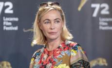 Emmanuelle B&eacute;art: "Io, vittima di incesto a 10 anni"