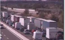 Rallentamenti in A1 in prossimit&agrave; di Parma. In A15 traffico intenso a La Spezia