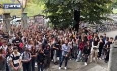 L'emozione dei ragazzi dell'Ulivi che hanno iniziato il liceo scientifico - Video - Foto