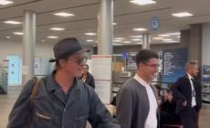 Brad Pitt atterra all'aeroporto di Bolzano: vacanza a Merano. Ipotesi film su &Ouml;tzi - Video