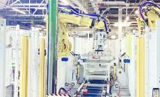 Le mille vite di Sochaux: qui oggi Peugeot produce auto elettriche