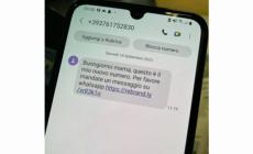 &laquo;Mamma, il mio telefono  si &egrave; rotto, chiama qui...&raquo; E scatta il tranello 