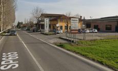 Incidente a Fontanini, coinvolti un furgone e una moto sulla Massese: un ferito
