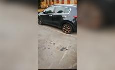 Grave vandalismo: tagliate le gomme di alcune auto all'ospedale Maggiore - Video