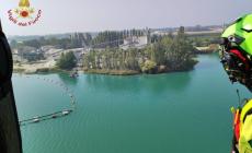 Elicottero caduto nelle acque a Ferrara: si cerca ancora un disperso, sul posto anche i carabinieri del Ris di Parma 