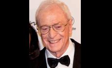 Michael Caine, addio al cinema: &ldquo;Ho 90 anni, la mia preoccupazione &egrave; arrivare vivo all&rsquo;ora di pranzo&rdquo;