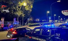 Rapinato della felpa alla fermata dell'autobus: denunciati due tunisini