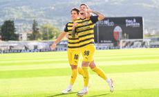 Il Parma brilla con le sue stelle: Man e Bernabè firmano il 3-1 ad Ascoli - Il Catanzaro cade a Como, i crociati allungano: risultati e classifica