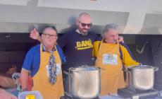 Anolini in brodo durante la trasferta a Ascoli: la tappa alla parmigiana dei tifosi gialloblù- Foto