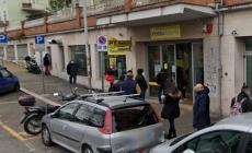 Rapinava uffici postali solo nei giorni dispari: preso a Roma il ladro "solitario"