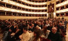 Grande successo al Regio per Vinicio Capossela 