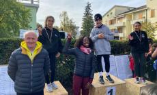 Alle premiazioni della campestre l'arrivo a sorpresa di Ayomide