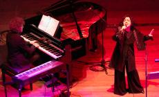Sold out e standing ovation per Antonella Ruggiero a Mangiamusica- Video e foto
