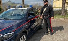 Nasconde la merce nel borsello e se ne va senza pagare