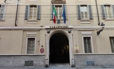 Acquista i biglietti del gratta e vinci in un bar del centro con un bancomat rubato. Denunciato 34enne tunisino