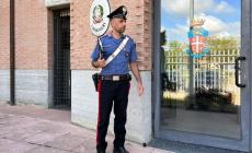 Vicinato "rovente": lo aggredisce e gli danneggia l’auto per “questioni” di passaggio: denunciato dai carabinieri