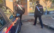 Occupa la casa della sua ex, poi aggredisce i carabinieri: 23enne ivoriano arrestato a Monticelli