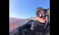 Ecco il video choc dell'assalto dello squalo a Matteo Mariotti: "Tommy aiutami!" 