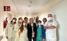 Patti Smith dimessa dall'ospedale: "Sta bene". Annullati il concerto di Venezia e l'incontro di Milano: come fare per il rimborso dei biglietti