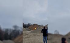 La paurosa esplosione dell'ordigno  trovato nell'auto dei tre arrestati: il video dell'operazione degli artificieri