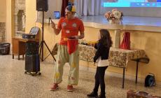 «Claun Pimpa»,  in guerra per far sorridere i bambini: l'incontro a Neviano
