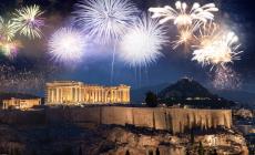 Auguri in viaggio: qualche idea per un Capodanno diverso: tra Grecia e Spagna