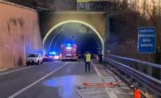 Urbino, scontro tra un'ambulanza e un bus di ragazzi in gita:   i morti sono 4, tre sanitari e la persona trasportata