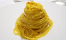 Spaghettini allo zafferano, un omaggio a Milano