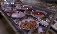 Tavole imbandite domani per il cenone, tante le ordinazioni in gastronomia - Video