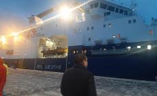 La Geo Barents è arrivata a Ravenna con 336 migranti: 11 saranno ospitati a Parma